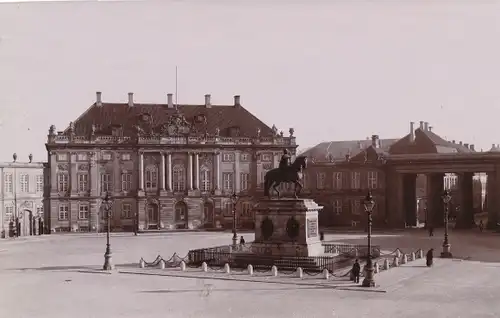 Foto København Kopenhagen Dänemark, Schloss Amalienborg, Denkmal