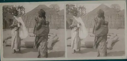 Stereo Foto Gambia, Dorfbewohnerinnen, Kinder, Strohhütten, Weltreise 1914