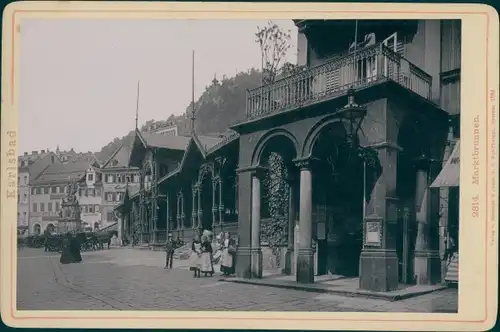 Kabinettfoto Karlovy Vary Karlsbad Stadt, Marktbrunnen, 1894