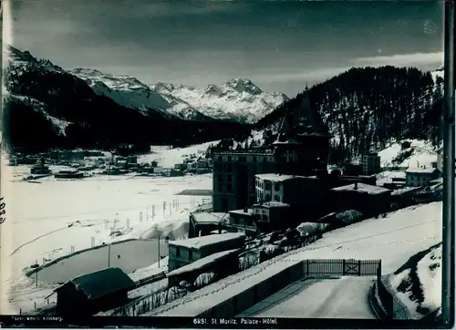 Foto Sankt Moritz Bad Kanton Graubünden, Palace-Hotel, Winter