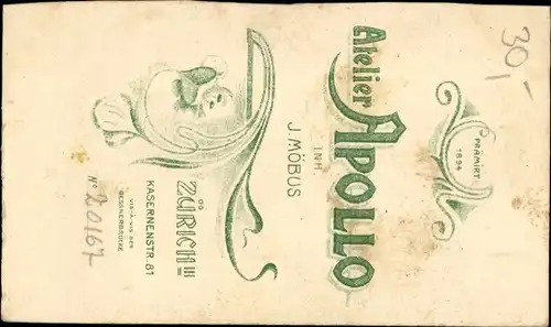 Foto Zürich, Schweizer Soldat in Uniform