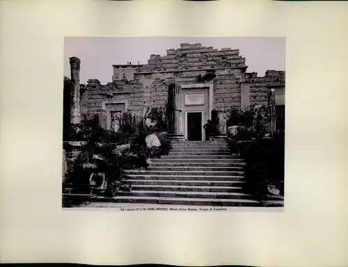 Foto um 1880, Brescia Lombardia, Museo Civico Romano, Tempio di Vespasiano