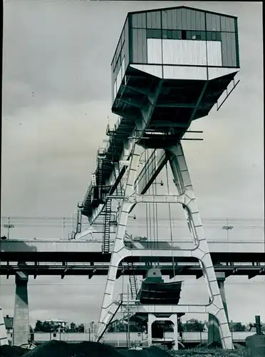 Foto Narvik Norwegen, Verladebrücke