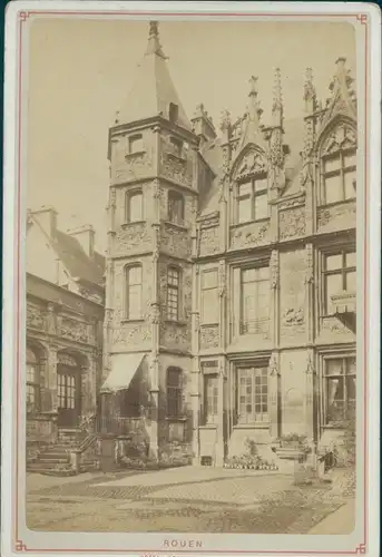 Kabinettfoto Rouen Seine Maritime, Teilansicht von einem Gebäude