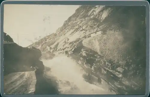 Foto Kanton Uri, Gotthardstraße, Blick von der Teufelsbrücke aus