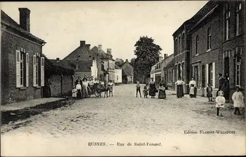 Ak Busnes Pas de Calais, Rue de Saint Venant, Anwohner