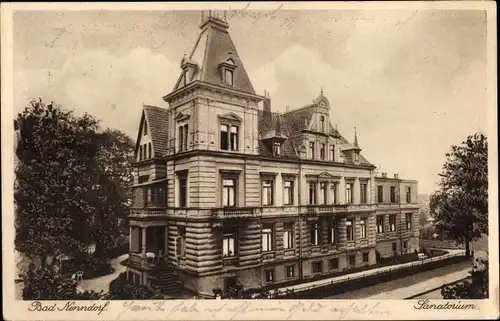 Ak Bad Nenndorf an der Weser, Sanatorium, Außenansicht