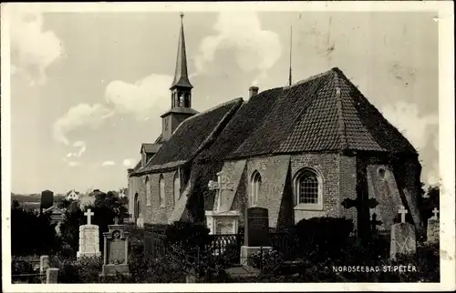 Foto Ak Nordseebad Sankt Peter Ording, Kirche, Außenansicht mit Gräbern