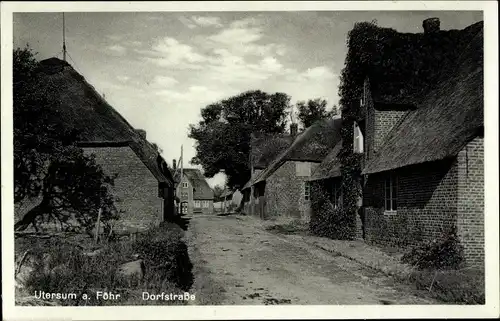 Ak Utersum Insel Föhr Nordfriesland, Dorfstraße