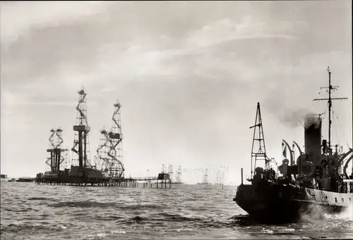 Ak Russland, Kaspisches Meer, Ölbohrtürme