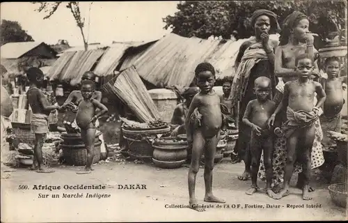 Ak Dakar Senegal, Sur un Marché Indigene
