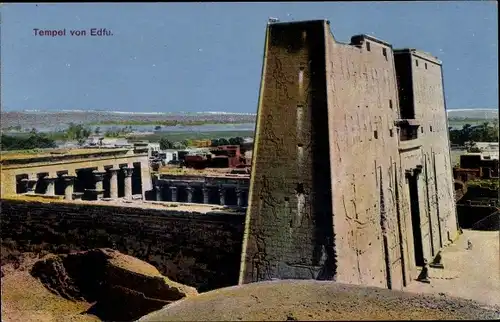 Ak Edfu Ägypten, Chram, Blick auf den Tempel, Ruine