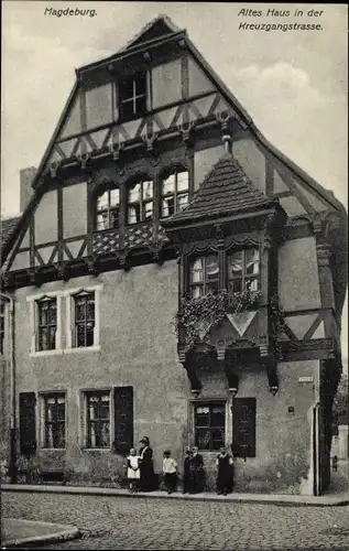 Ak Magdeburg an der Elbe, Altes Haus in der Kreuzgangstraße