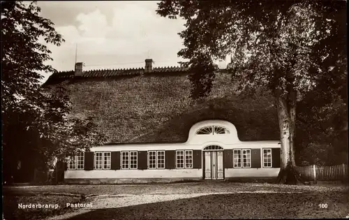 Ak Norderbrarup in Schleswig Holstein, Ansicht vom Pastorat, Vorderansicht