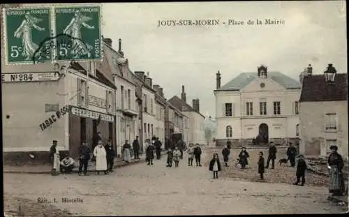 Ak Jouy sur Morin Seine et Marne, Place de la Mairie