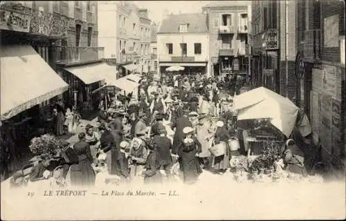 Ak Le Tréport Seine Maritime, La Place du Marché