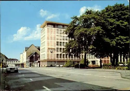 Ak Velbert im Rheinland, Straßenpartie, Sparkasse