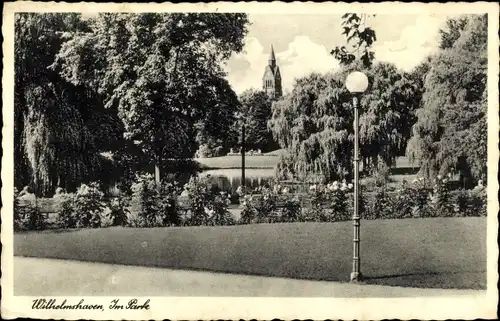 Ak Wilhelmshaven in Niedersachsen, im Park