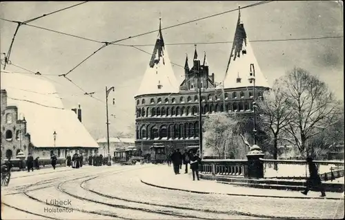 Ak Lübeck in Schleswig Holstein, Holstentor, Winteransicht