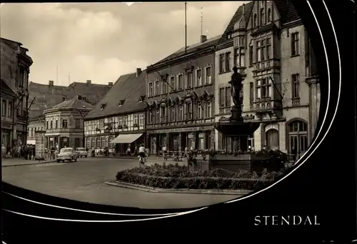 Ak Stendal in der Altmark, Breite Straße mit Bunnen