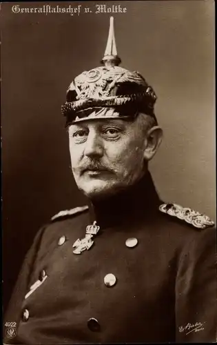 Ak Generaloberst Helmuth Johannes Ludwig von Moltke, Portrait in Uniform, Pickelhaube