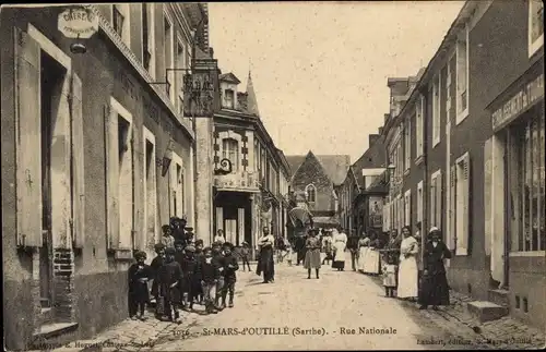 Ak Saint Mars d’Outillé Sarthe, Rue Nationale