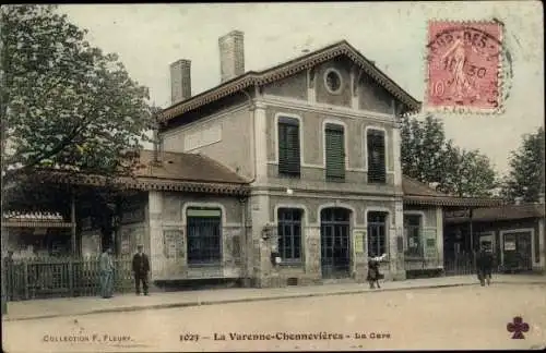 Ak Varenne Chennevieres Val de Marne, La Gare