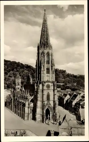 Ak Freiburg im Breisgau, das Münster