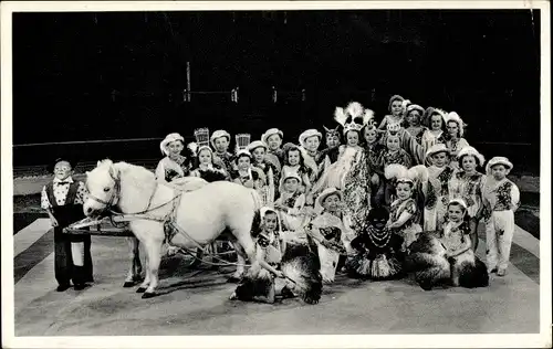 Ak C.H. Schäfers Zirkus Stadt Liliput, München Solln, Memlingstraße 11, Pony, Gruppenfoto