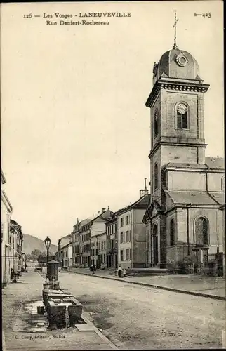 Ak Laneuveville aux Bois Meurthe et Moselle, Rue Denfert-Rochereau, Kirche, Brunnen