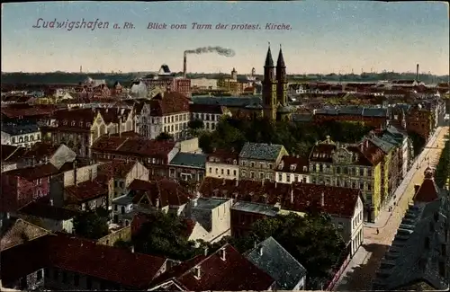 Ak Ludwigshafen am Rhein Rheinland Pfalz, Panorama mit Kirche und Fabrik