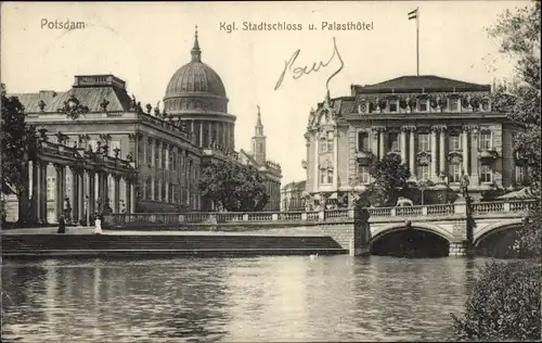 Ak Potsdam in Brandenburg, Kgl. Stadtschloss und Palasthotel