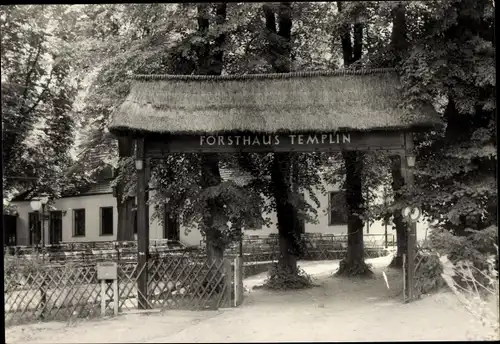 Ak Potsdam, Forsthaus Templin, Eingang