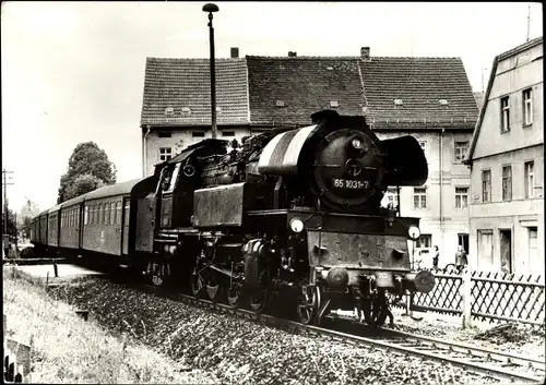 Ak Dampflokomotive im Einsatz, Baureihe 65.10, 651031 mit P 6051 in Schmölln