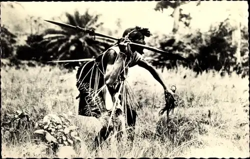 Ak Chasseur Dan, Afrikanischer Jäger, Speer