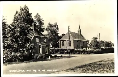 Ak Sebaldeburen Grootegast Groningen, Prov. weg 29, Ned. Herv. Kerk