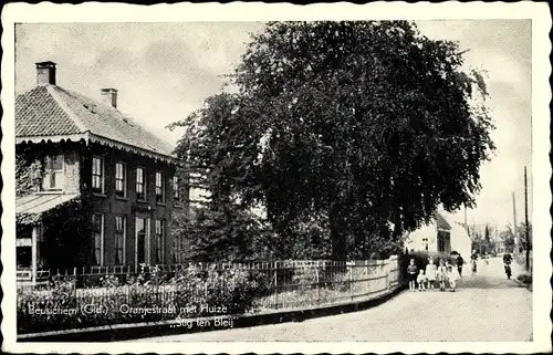 Ak Beusichem Gelderland, Oranjestraat met Huize Stig te Bleij