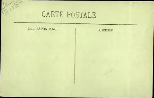 Ak Paris IX, Inondations 1910, Hochwasser, Passerelle Boulevard d'Haussmann, Menschen auf Steg