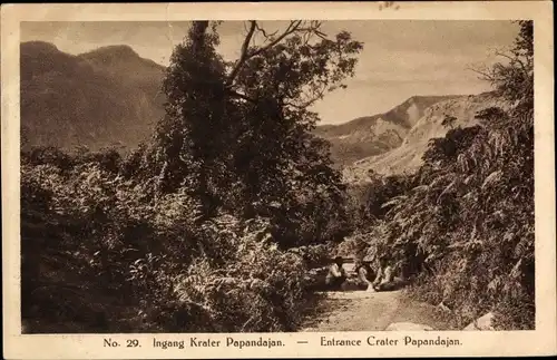 Ak Java Indonesien, Entrance Crater Papandajan