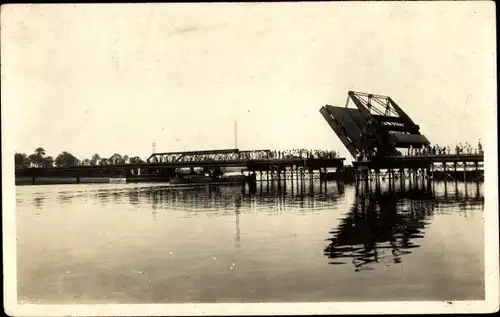 Ak Port-Bouët Abidjan Elfenbeinküste, Pont Flottant