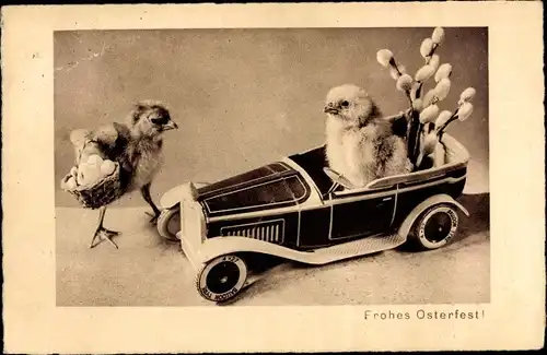 Ak Glückwunsch Ostern, Küken in einem Spielzeugauto, Weidenkätzchen