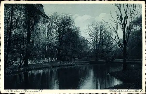 Ak Vetschau im Spreewald, Schlosspark mit Teich