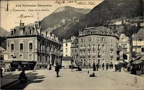 Ak Cauterets Hautes Pyrénées, Place de la Marie