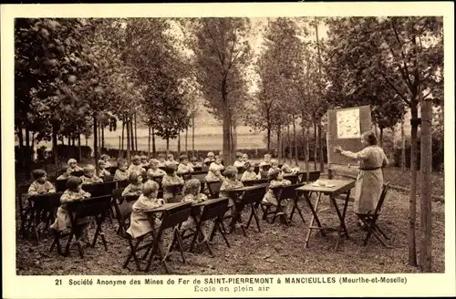 Ak  Mancieulles Saint Pierremont , Société Anonyme des Mines de Fer, Ecole en plein air