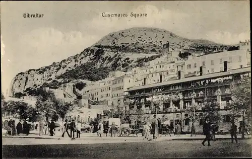 Ak Gibraltar, Casemates Square, Felsen, Platz