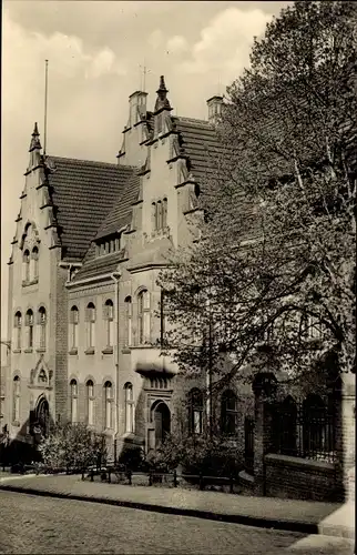 Ak Lutherstadt Eisleben, Berg und Hütteningenieurschule Fritz Himpel