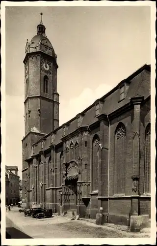 Ak Jena in Thüringen, Stadtkirche, Außenansicht, Autos