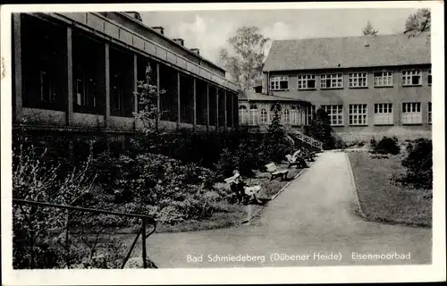 Ak Bad Schmiedeberg in der Dübener Heide, Eisenmoorbad, Seitenansicht