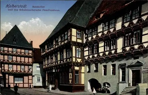 Ak Halberstadt am Harz, Ratskeller und das Schuhmachersche Familienhaus, Fachwerkhaus