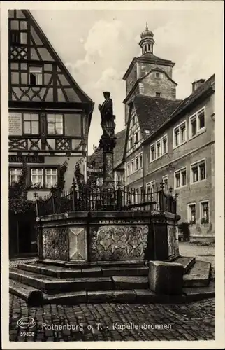 Ak Rothenburg ob der Tauber Mittelfranken, Kapellenbrunnen
